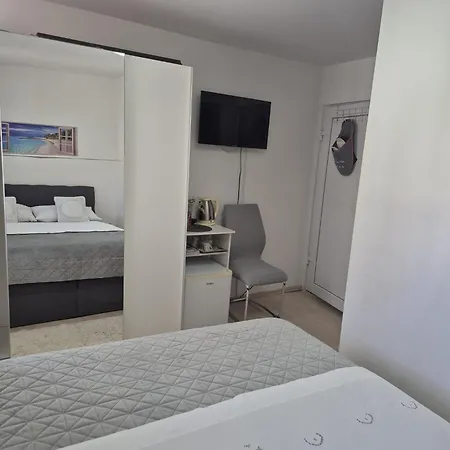 Apartman Near The Center