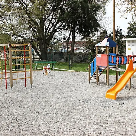 Near The Center شقة سبليت