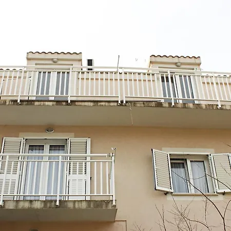 Near The Center Appartement